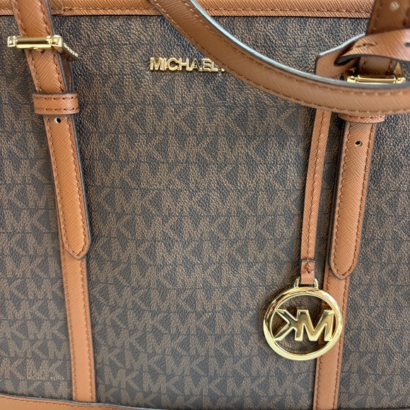 Michael Kors Jet Set Tote Shopper Handbag Nice! - Picture 2 of 8